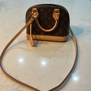 REAL authentic louis vuitton alma bb bag